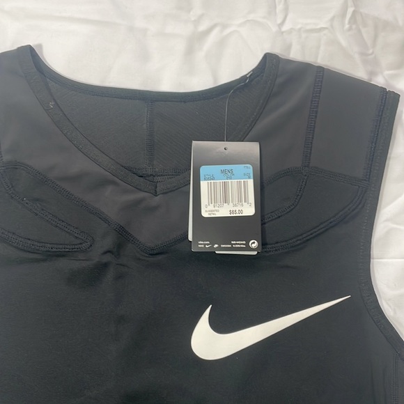 Nike The Opening Sleeveless, Padded Shirt - Picture 2 of 12